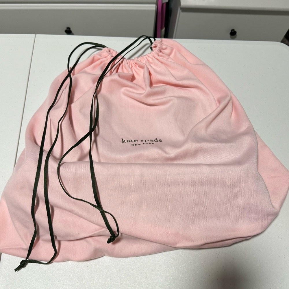 Kate Spade Abbott Palevellum Large Tote and Wallet - Picture 4 of 16